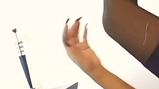 In the Jungle Everybody Beat Each Other