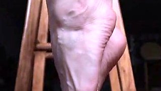 Amateur hottie solo masturbation