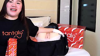 Fisting and masturbating using Tantaly Removable Pussy