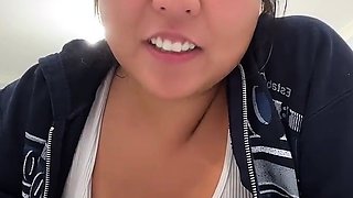 Big boobs milf masturbates with her dildo