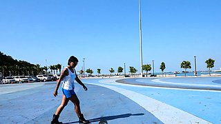 Skateboarding fail of big ass Thai MILF